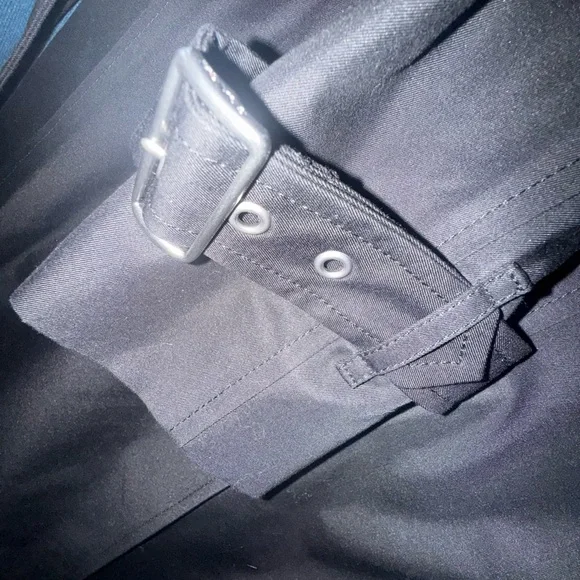 Signature coach black trenchcoat with monogram lining - Picture 10 of 15